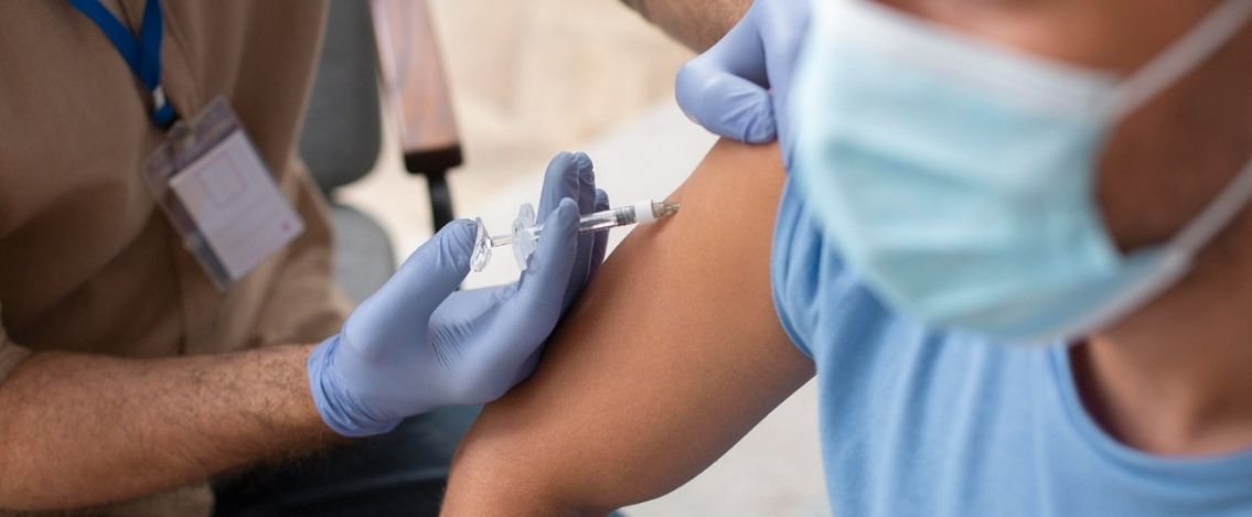 Aifa, approvata la terza dose di richiamo del vaccino anti Covid