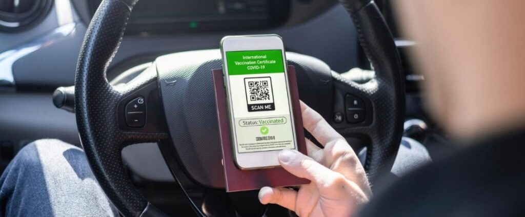 Dpcm Green Pass obbligatorio è legge, a chi tocca verificarlo