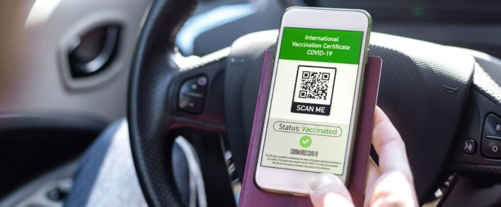 Green Pass rafforzato, le novità in vigore da domani 6 dicembre