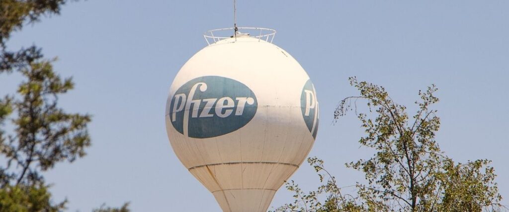 Pfizer annuncia, in primavera il vaccino contro Omicron