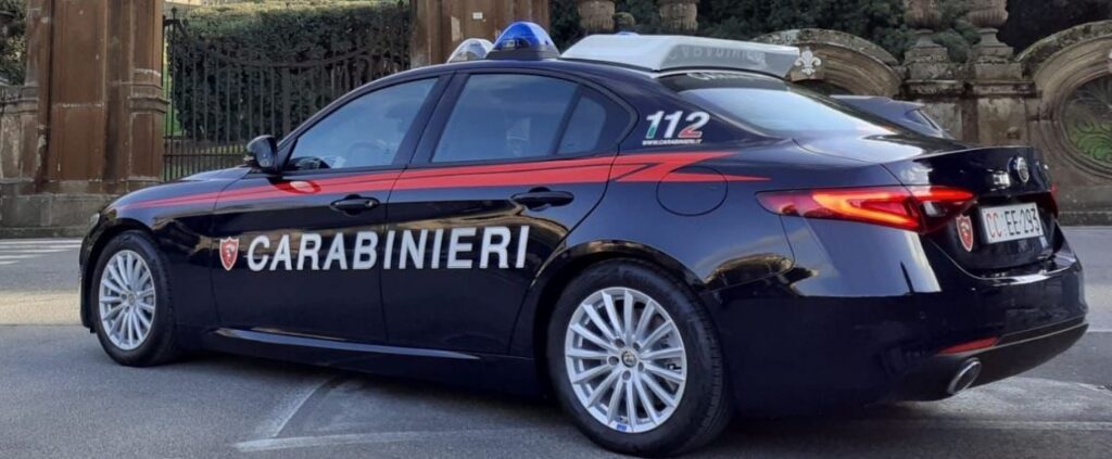 Femminicidio nel Comasco, donna di 34 anni uccisa a coltellate