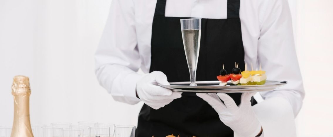 Chef e ristoratori cercano lavoratori, ma a quali condizioni