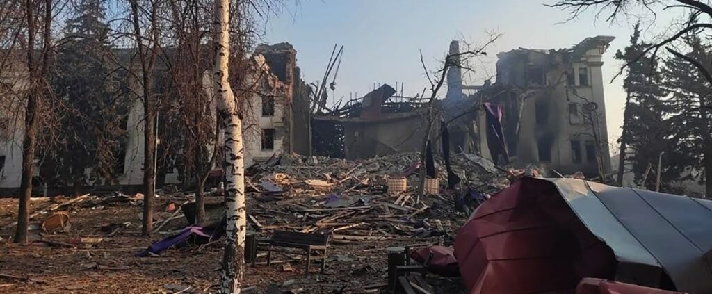 Mariupol, parla il Sindaco «Resisteremo fino all’ultima goccia di sangue»