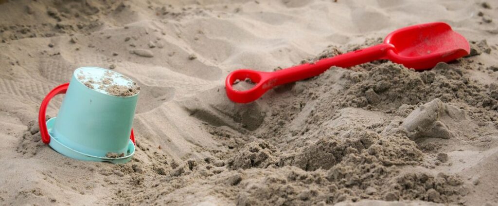 Napoli, il racconto della mamma della bimba annegata