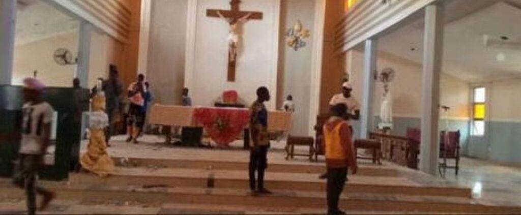 Nigeria, in un attentato muoiono una 50ina di cattolici