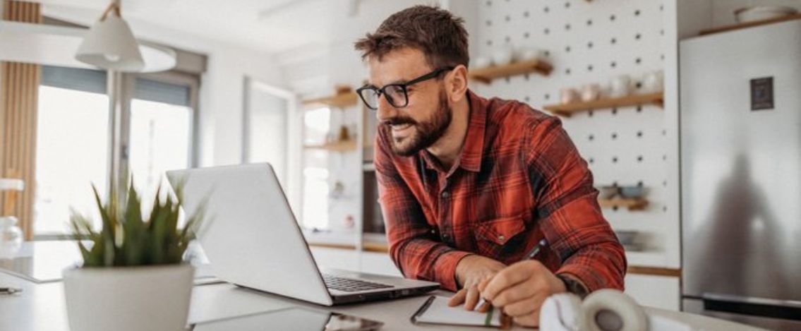 Smart working, pubblicate le nuove regole per il lavoro agile