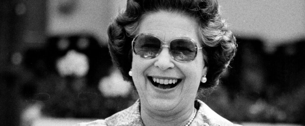 Ritratto di Regina, arriva al cinema il film evento su Elisabetta II