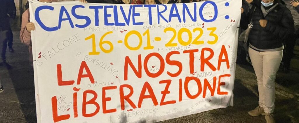 Matteo Messina Denaro e i familiari che gli hanno voltato le spalle