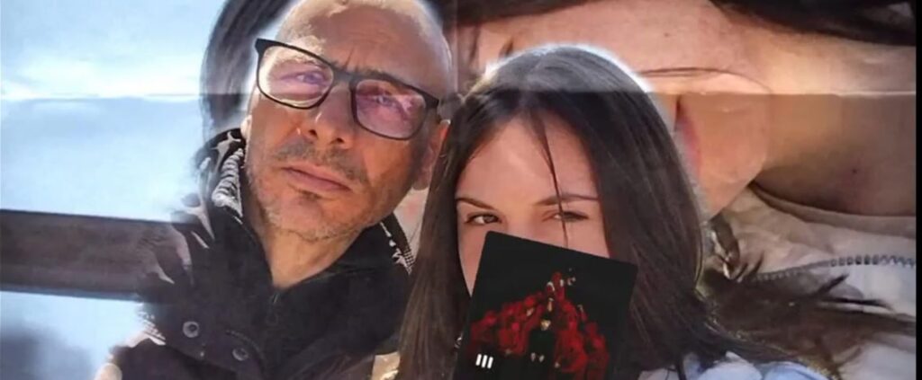 Chiara uccisa dalla madre a coltellate, il padre Papà non ti dimenticherà mai