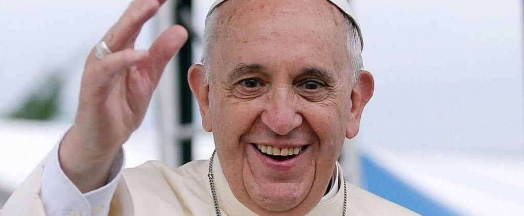 Papa Francesco sarà dimesso domani. Il cardinale Re presiederà la settimana santa