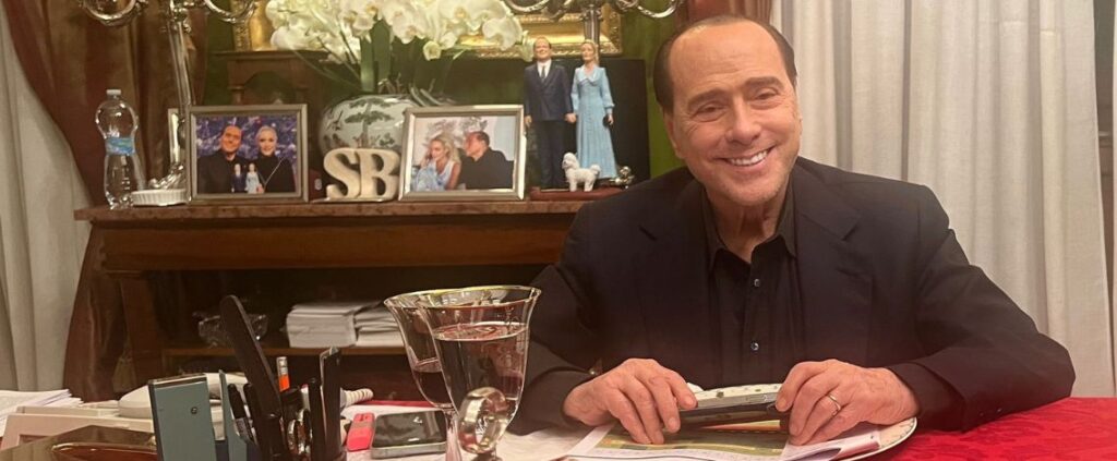 Silvio Berlusconi ancora ricoverato. Ecco come sta il leader di Forza Italia