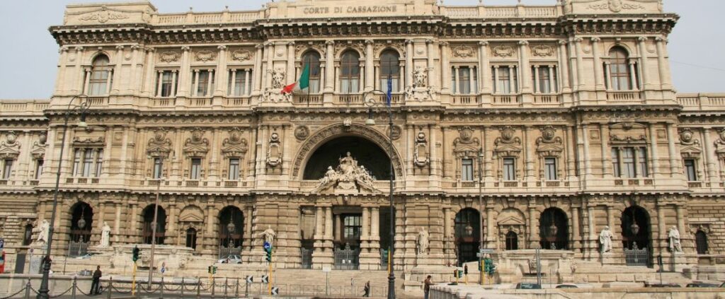 Trattativa Stato-Mafia, la Cassazione assolve gli ex Ros e Dell’Utri. Le parole di Ingroia