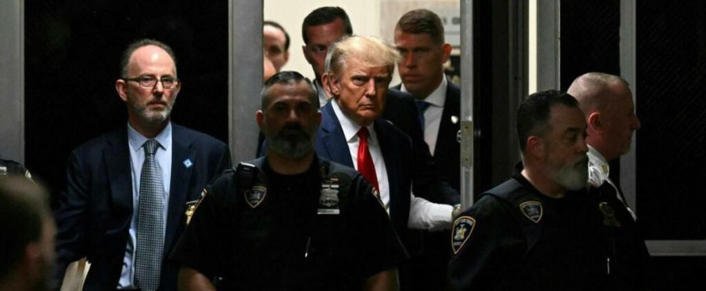 Trump incriminato anche per cospirazione. Prossima udienza il 4 dicembre
