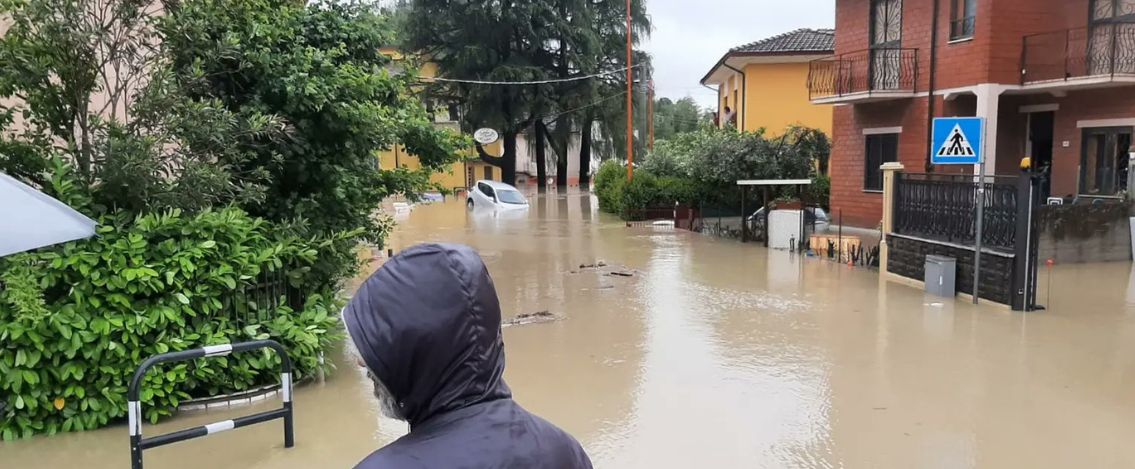 Cesenatico, ritrovato corpo senza vita di una donna non sappiamo se è morta per l'alluvione