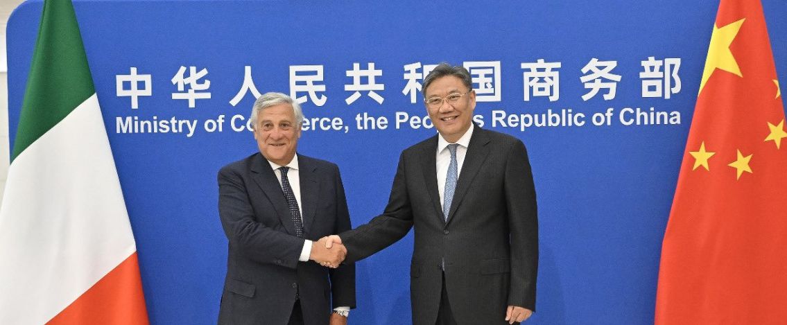 Antonio Tajani in missione ufficiale in Cina riequilibrare la bilancia commerciale