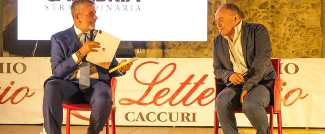 Premio letterario Caccuri: Giuseppe Brindisi ha intervistato Nicola Gratteri. I dettagli