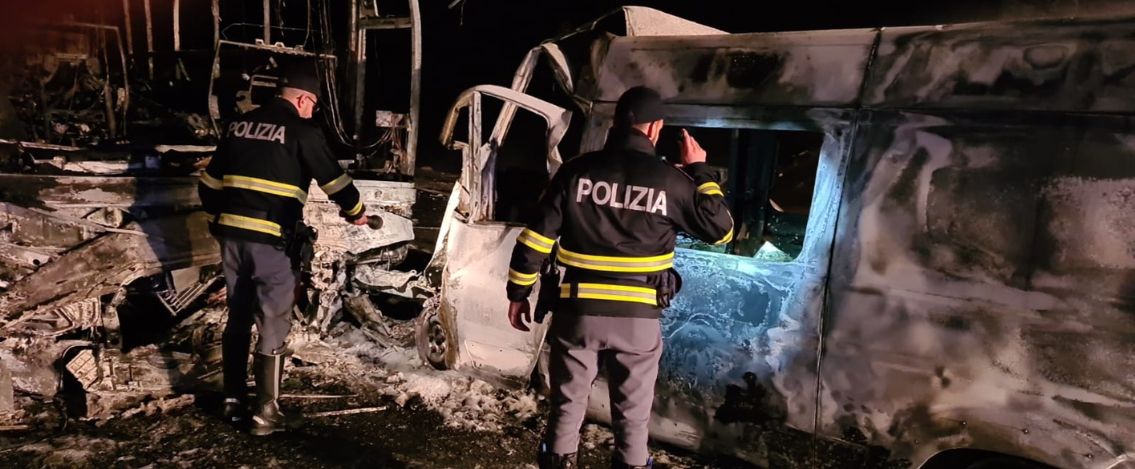 Incidente di Urbino, l'autista «Così ho salvato i 40 ragazzi sul bus»