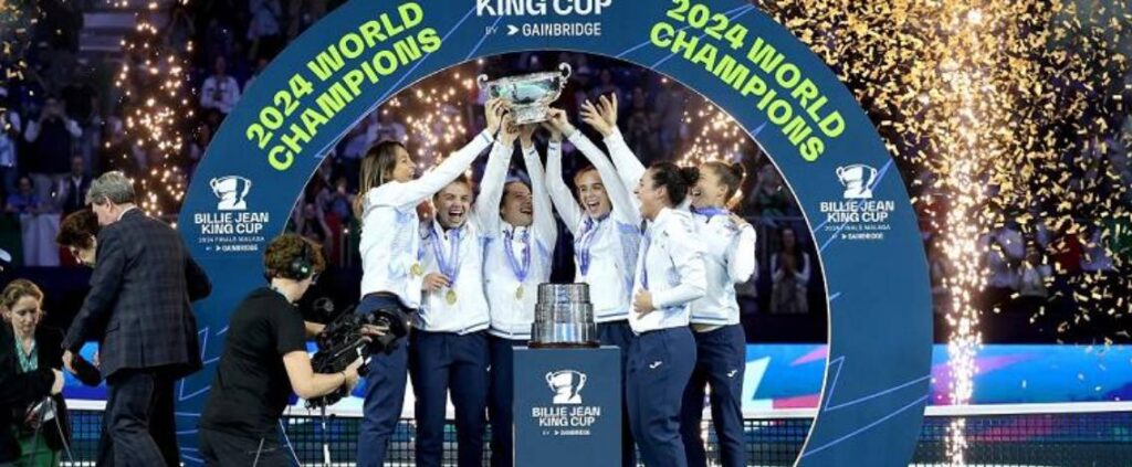 Tennis azzurro sul tetto del mondo: le ragazze vincono la Billie Jean King Cup