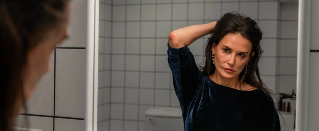 "The Substance": i dettagli sul film per cui è stata premiata Demi Moore