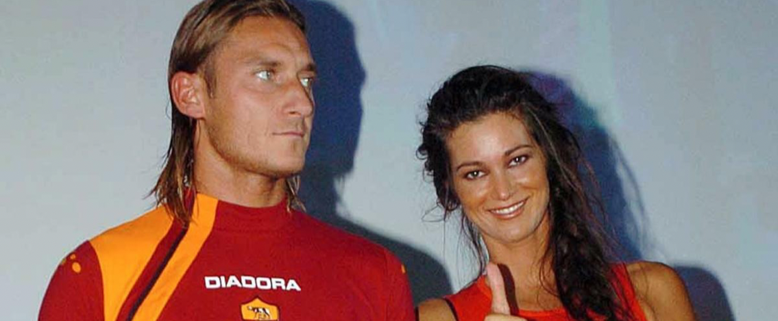 Totti e Arcuri, la verità dopo anni: «Aveva un debole»