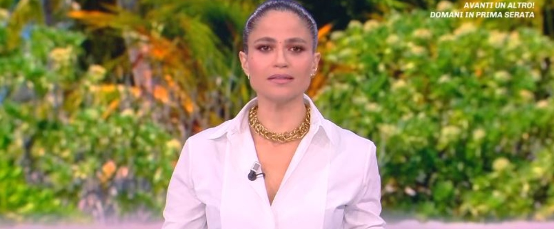 L’Isola dei Famosi, prime tensioni: Veronica Gentili rimprovera i naufraghi L’Isola dei Famosi, prime tensioni: Veronica Gentili rimprovera i naufraghi