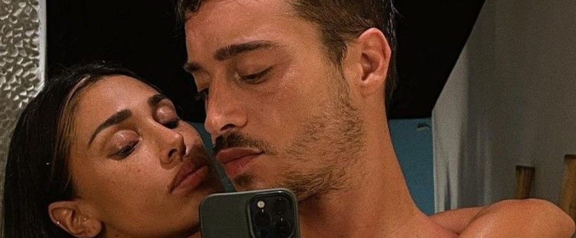 Belen Rodriguez e Antonino riuniti in Sardegna, il motivo Belen Rodriguez e Antonino riuniti in Sardegna, il motivo