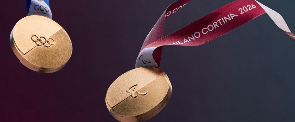 Milano Cortina 2026: presentate le medaglie olimpiche e paralimpiche Milano Cortina 2026: presentate le medaglie olimpiche e paralimpiche