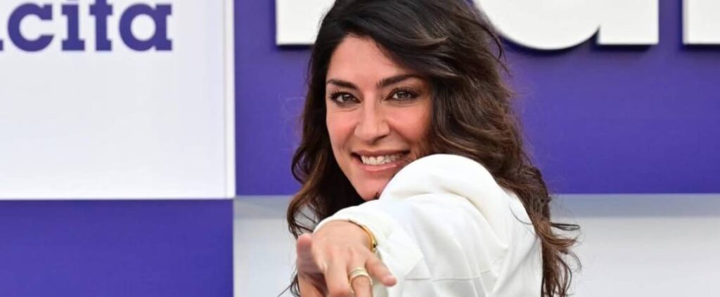 Elisa Isoardi torna in Rai con Bar Centrale: “Voglio dare voce alla gente comune”