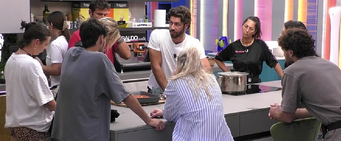 grande fratello lite furiosa in casa svelata la motivazione