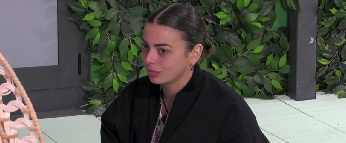 Grande Fratello: Benedetta rivela come vede Domenico. La confessione Grande Fratello: Benedetta rivela come vede Domenico. La confessione