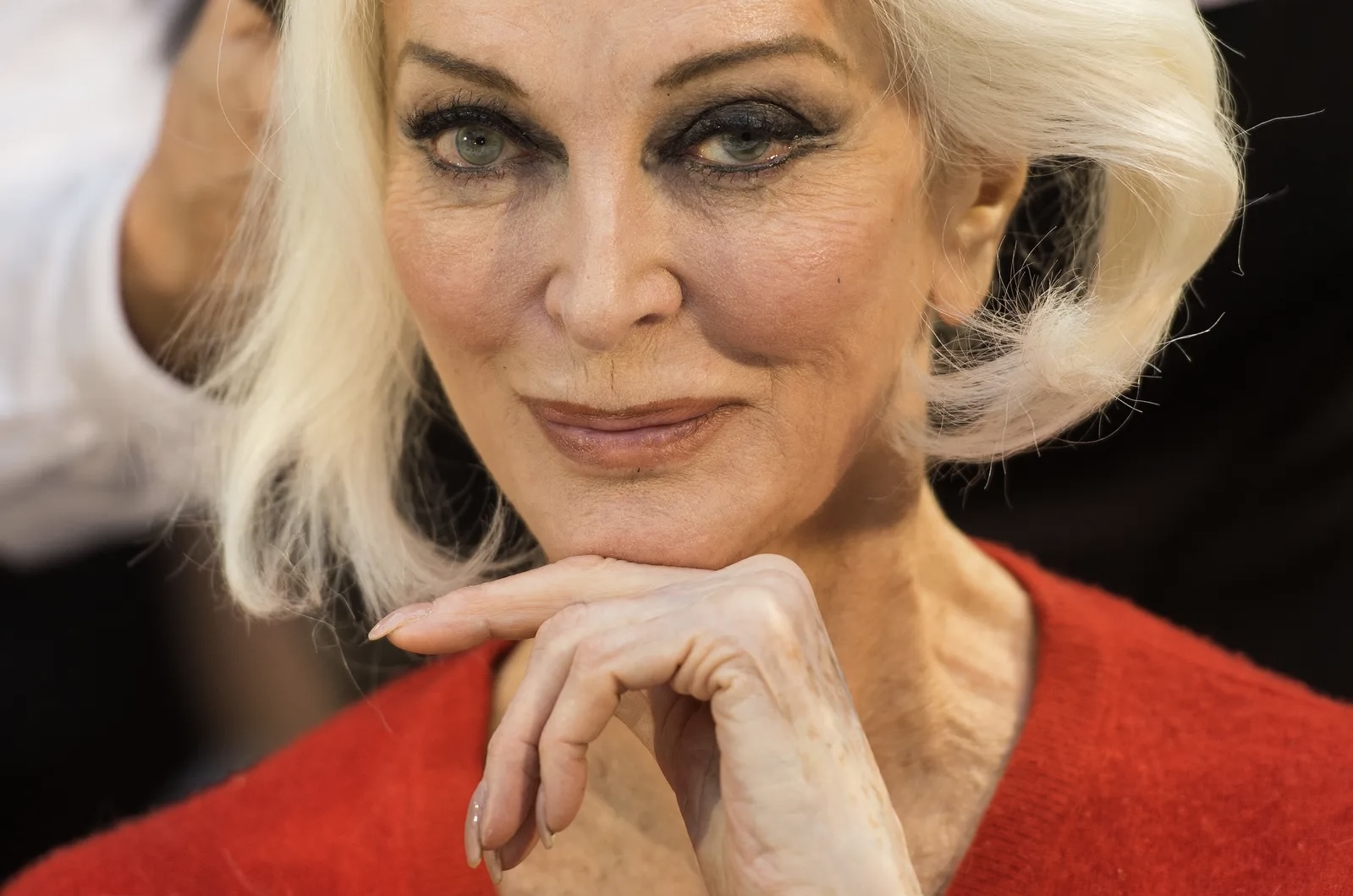 mani curate e sempre giovani la routine skincare che funziona davvero