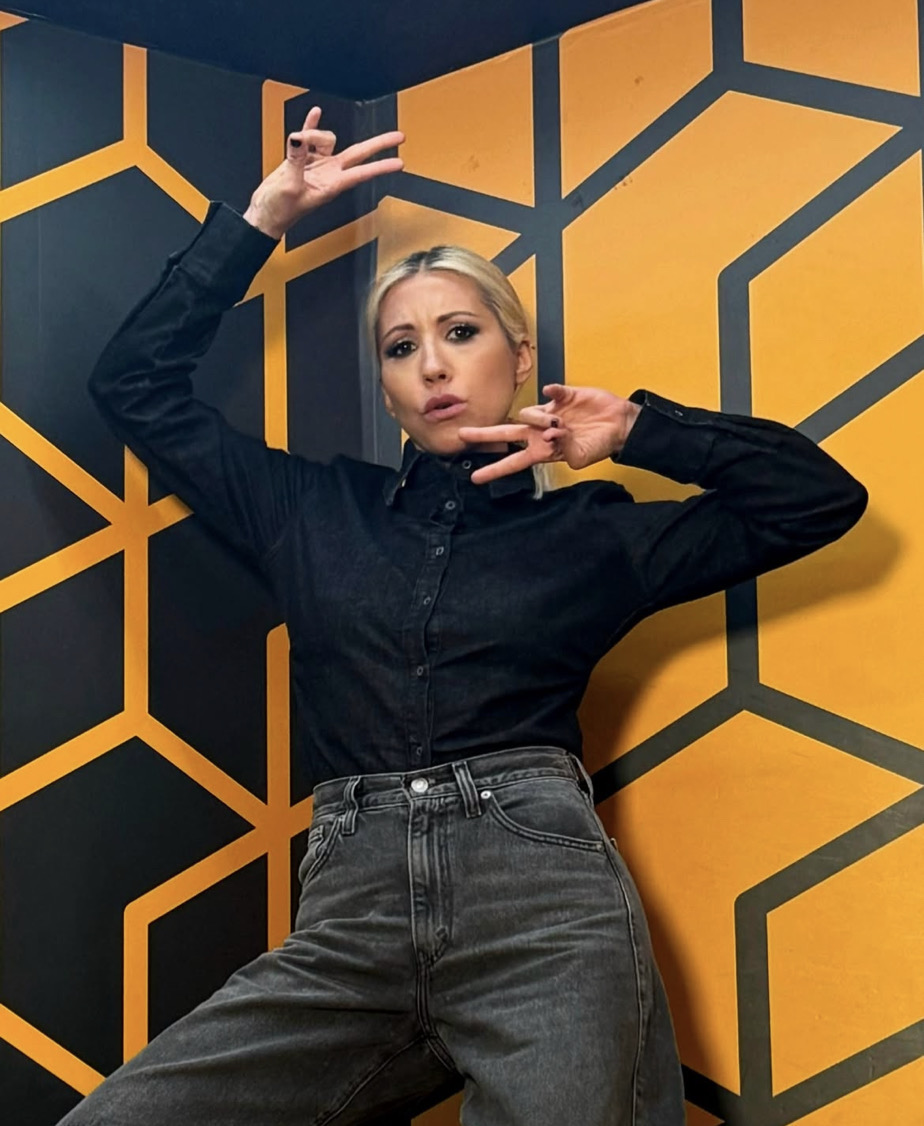 malika ayane lancia una possibilit224 ironia e nostalgia nel nuovo singolo dopo sanremo da 361magazine.com malika ayane lancia una possibilit224 ironia e nostalgia nel nuovo singolo dopo sanremo