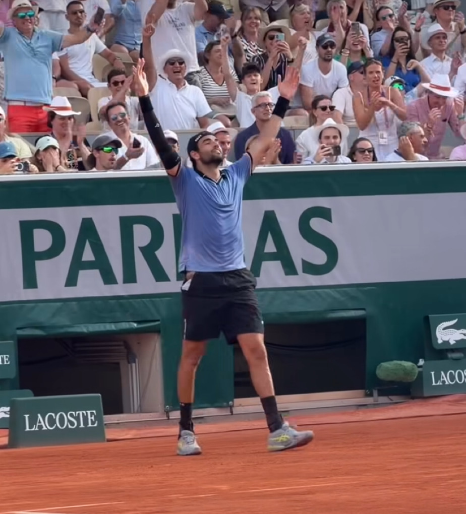 parigi in tricolore berrettini cobolli e arnaldi trascinano l8217italia agli ottavi del roland garros da 361magazine.com parigi in tricolore berrettini cobolli e arnaldi trascinano l8217italia agli ottavi del roland garros