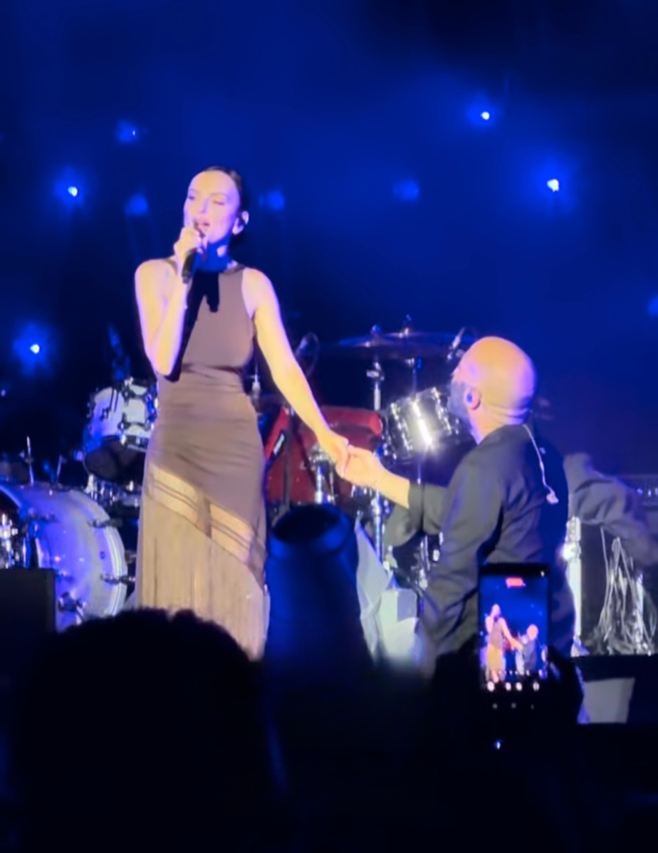 giuliano sangiorgi e arisa insieme al rock in roma sul palco magia a due voci con 8216solo per te8217 da 361magazine.com giuliano sangiorgi e arisa insieme al rock in roma sul palco magia a due voci con 8216solo per te8217