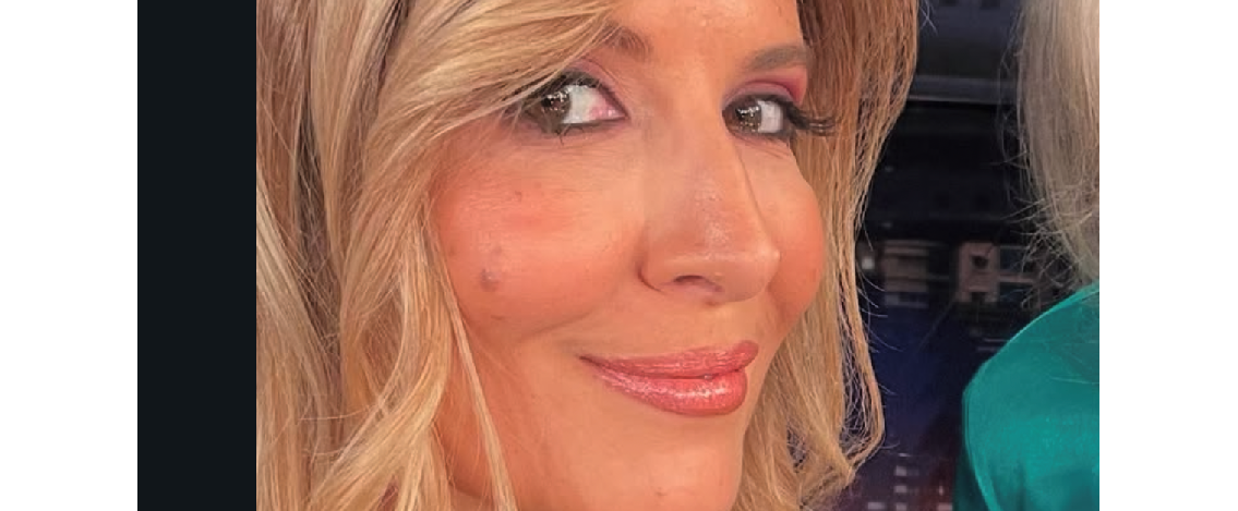 selvaggia lucarelli risponde alle curiosit224 dei fan sull8217isola dei famosi da 361magazine.com selvaggia lucarelli risponde alle curiosit224 dei fan sull8217isola dei famosi