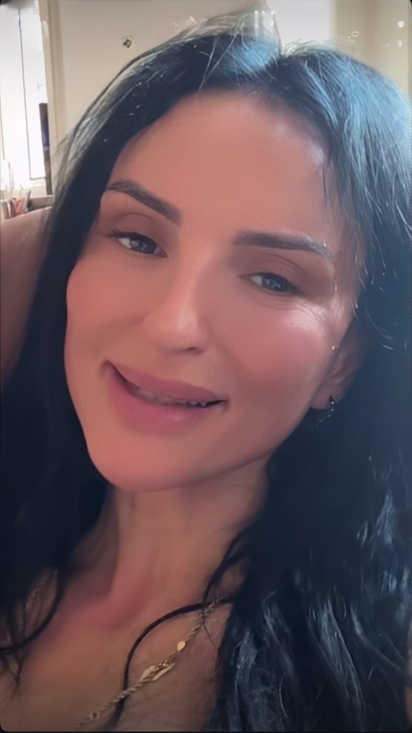 arisa ringrazia i fan di caserta mi avete fatto trascorrere una serata incredibile 8216nu vasillo a tutti i bambini da 361magazine.com arisa ringrazia i fan di caserta mi avete fatto trascorrere una serata incredibile 8216nu vasillo a tutti i bambini