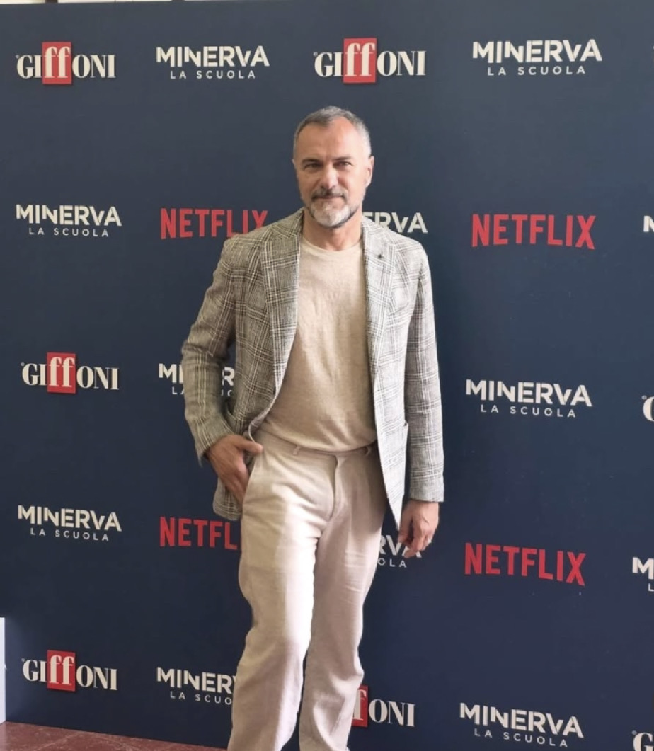 minerva 8211 la scuola su netflix con massimiliano gallo il teen drama ambientato in un liceo militare da 361magazine.com minerva 8211 la scuola su netflix con massimiliano gallo il teen drama ambientato in un liceo militare