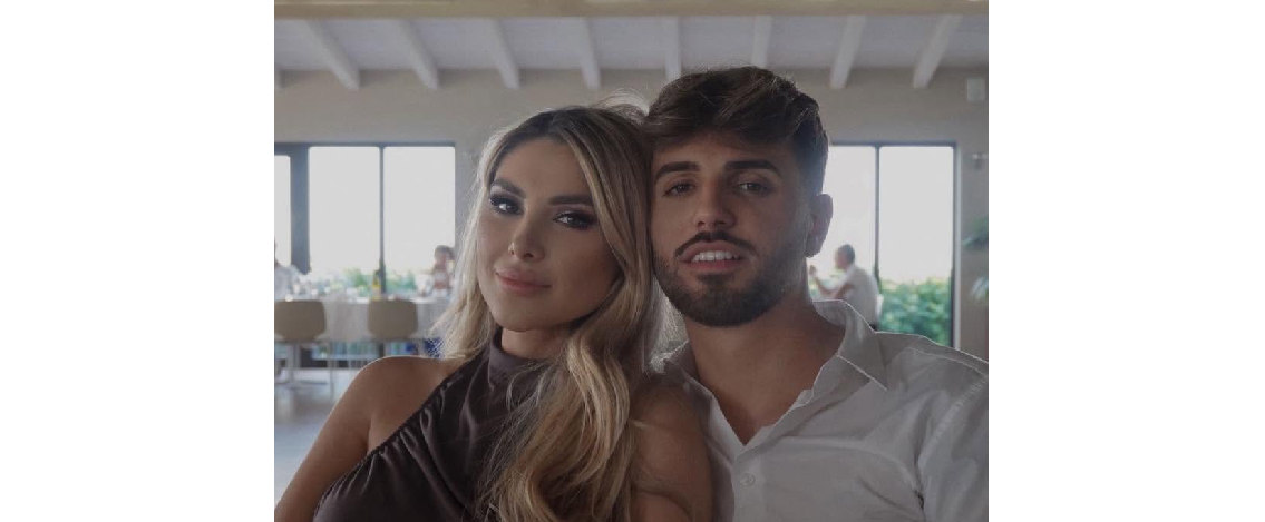 alfonso d8217apice sul nuovo locale con chiara le risposte ai fan alimentano l8217entusiasmo da 361magazine.com alfonso d8217apice sul nuovo locale con chiara le risposte ai fan alimentano l8217entusiasmo