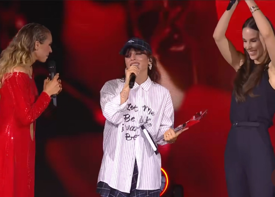 angelina mango conquista l8217arena canto d8217amore vince il premio rtl 1025 power hits estate 2026 da 361magazine.com angelina mango conquista l8217arena canto d8217amore vince il premio rtl 1025 power hits estate 2026