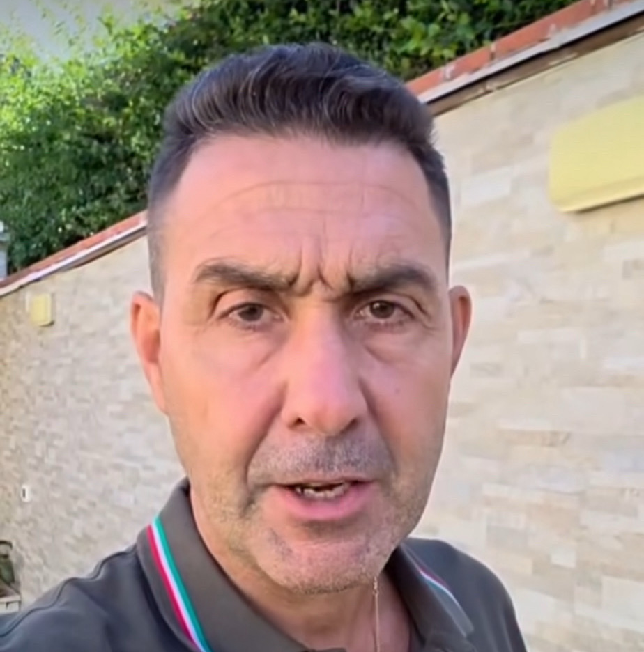 vannacci a reggio calabria noi siamo la destra vera che non si nasconde da 361magazine.com vannacci a reggio calabria noi siamo la destra vera che non si nasconde