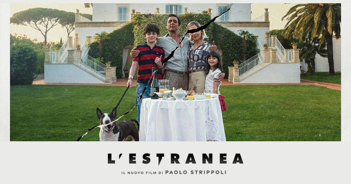 l8217estranea di strippoli un8217italia che ha bisogno di credere da 361magazine.com l8217estranea di strippoli un8217italia che ha bisogno di credere